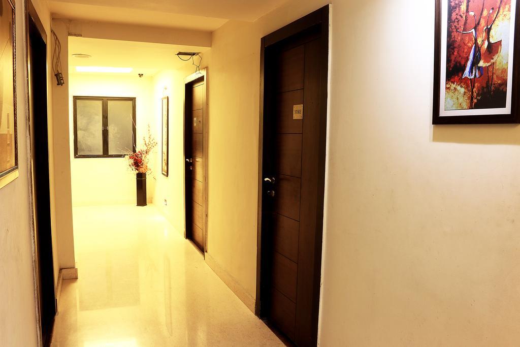 Tangerine Guest House Калькутта Экстерьер фото