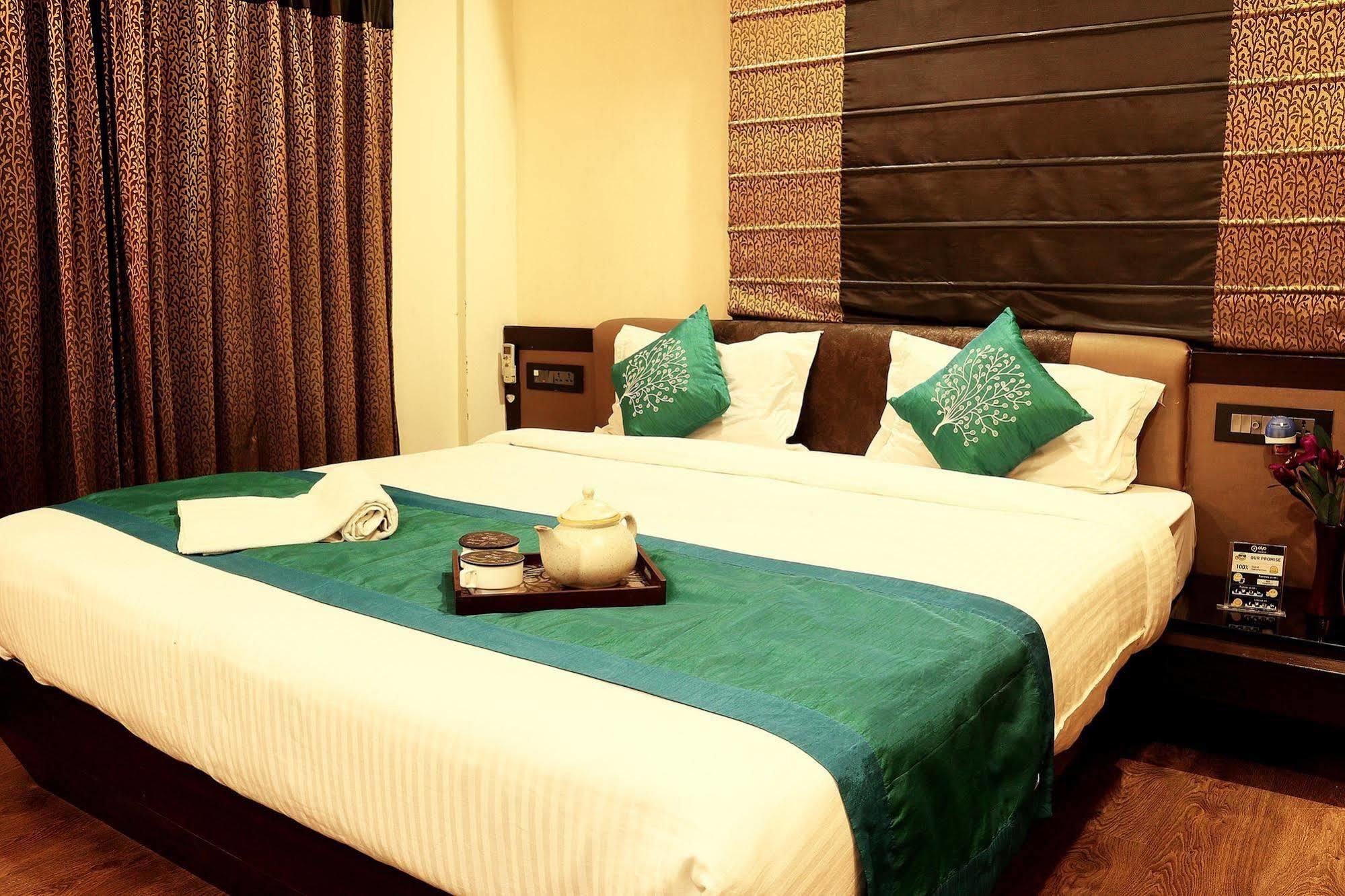 Tangerine Guest House Калькутта Экстерьер фото